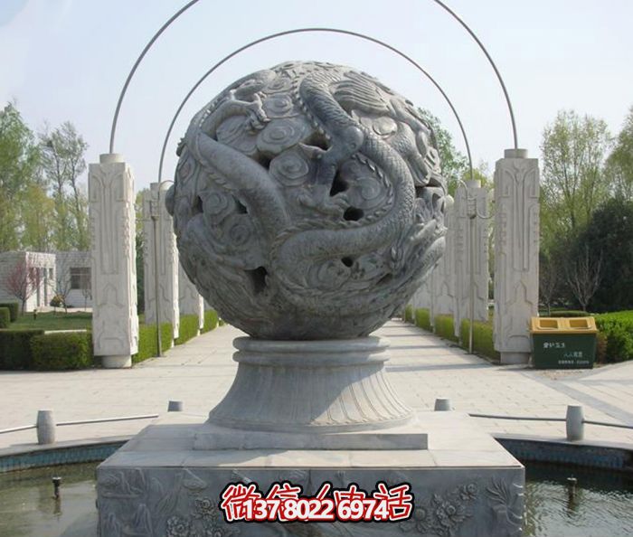 彰显非凡风采的镂空龙浮雕喷泉石雕