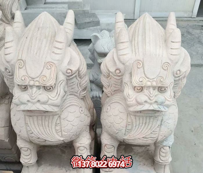 景区精美黄蜡石雕神麒麟博鱼平台 景区精美黄蜡石雕神麒麟博鱼平台