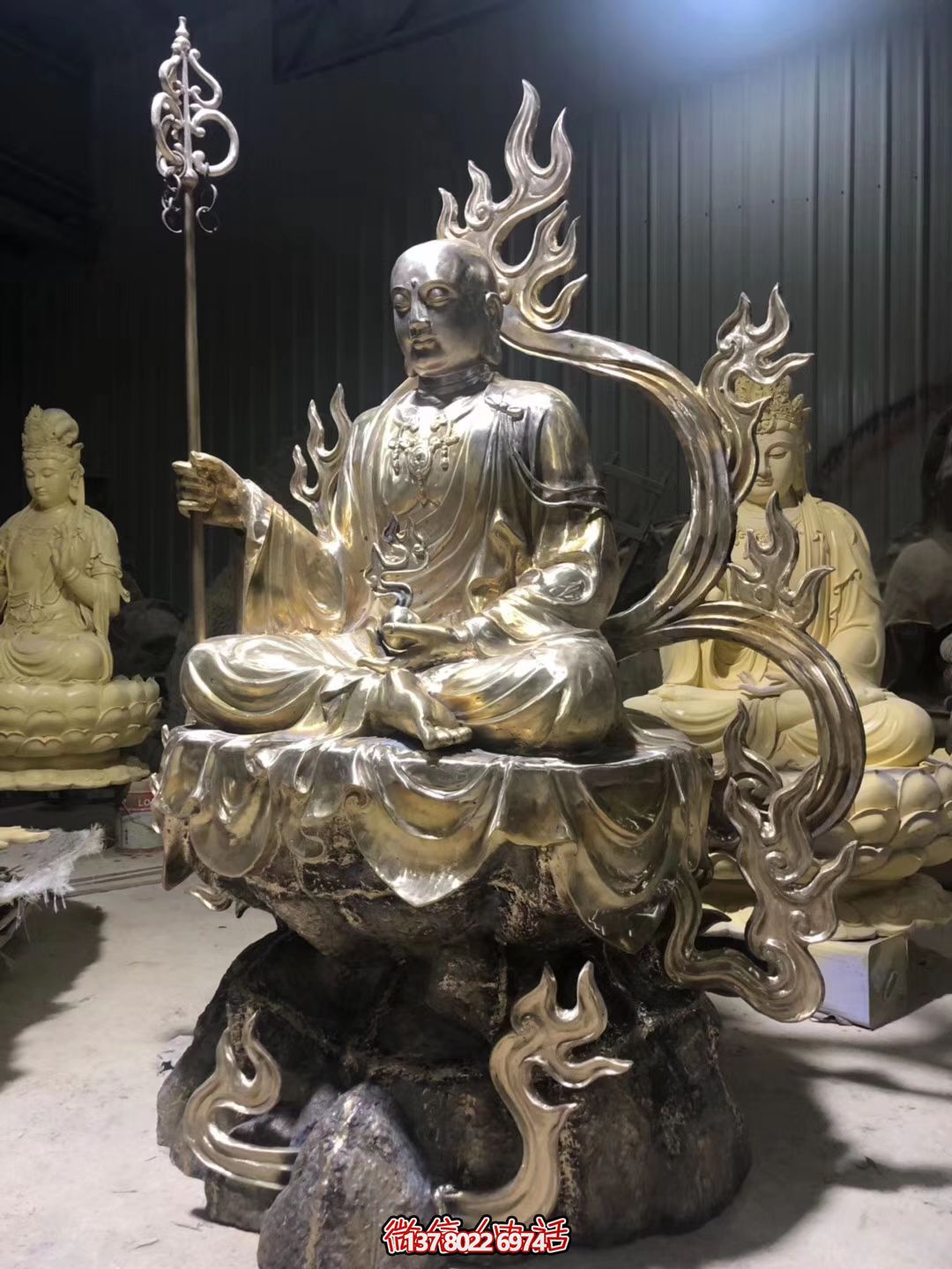 游览地藏王大型寺庙景区,感受精美博鱼平台的神秘魅力 游览地藏王大型寺庙景区,感受精美博鱼平台的神秘魅力