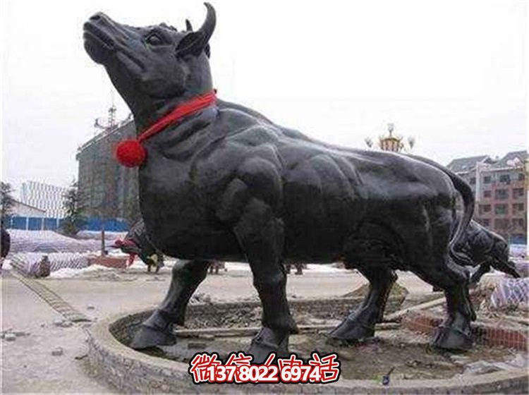 大型仿铜耕牛玻璃钢博鱼平台适合户外广场装饰
