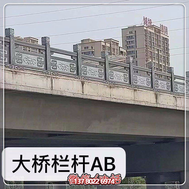 精美花岗岩护栏，点缀河道风景线