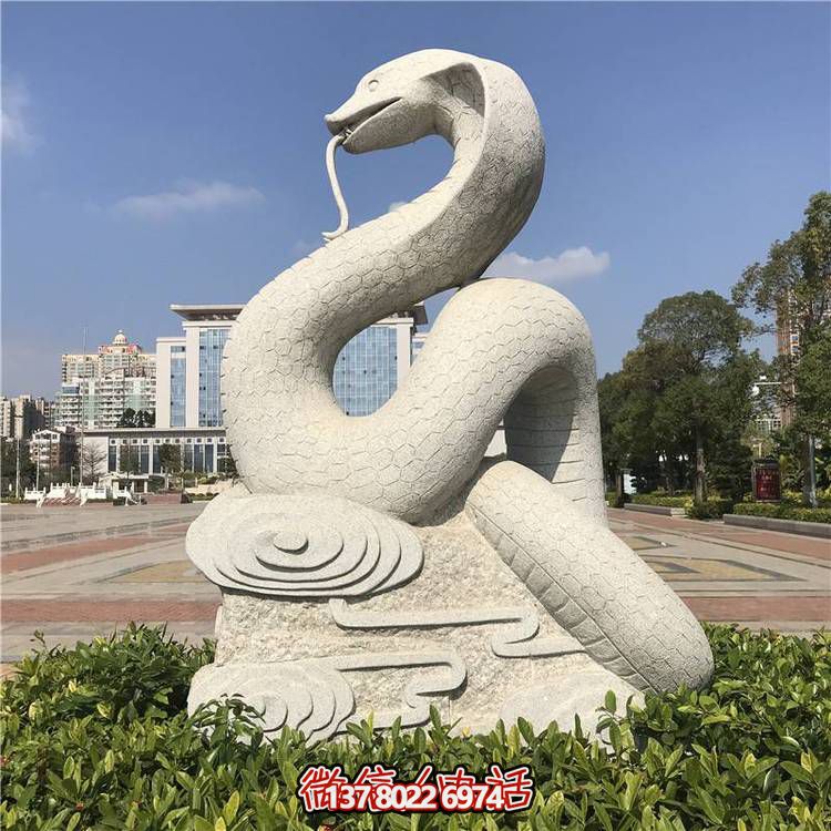 传统风格大理石蛇博鱼平台，摆放于广场，给您带来完美视觉享受