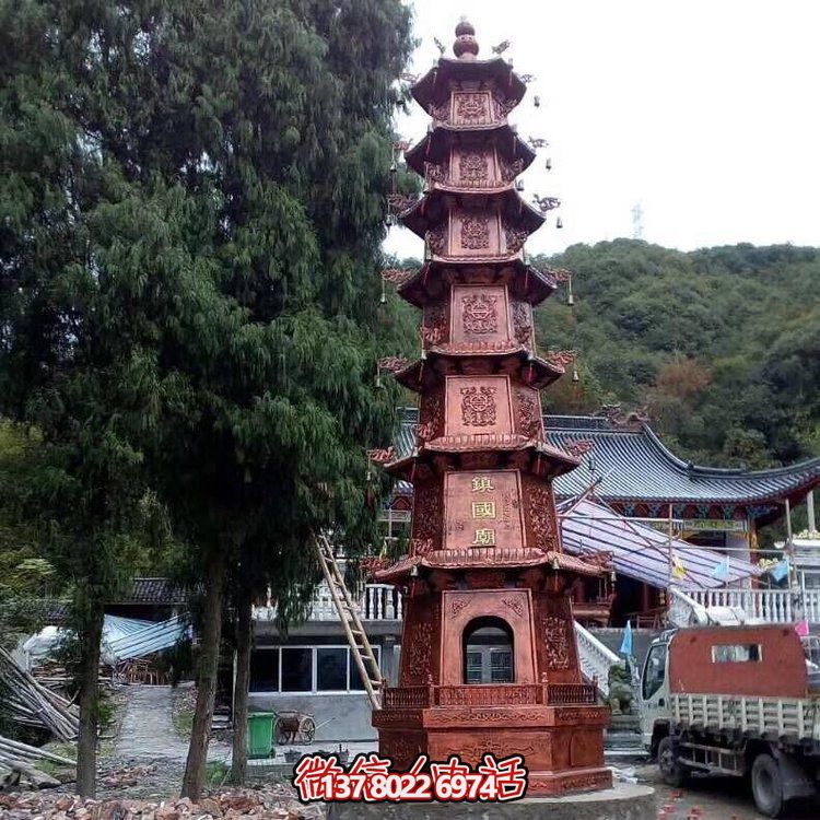 浓郁佛教文化的宝鼎香炉露天博鱼平台
