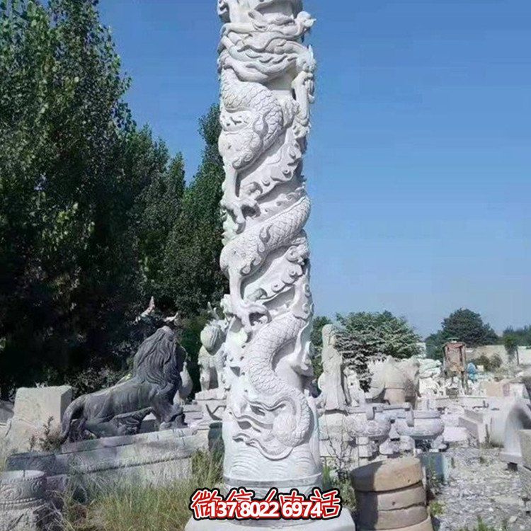 仿古石雕龙柱博鱼平台，为广场增添古典魅力