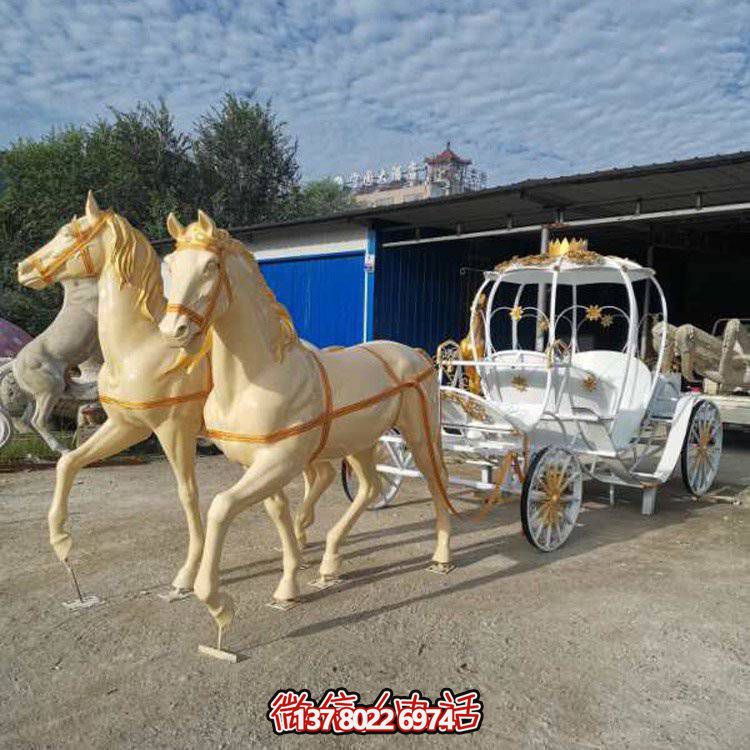 玻璃钢仿真动物马车，让您的公园和游乐场更具吸引力