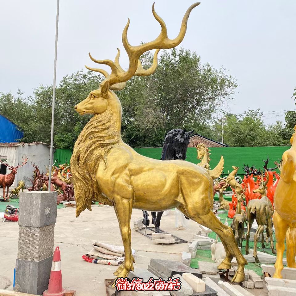 仿真大型玻璃钢金鹿喷博鱼平台