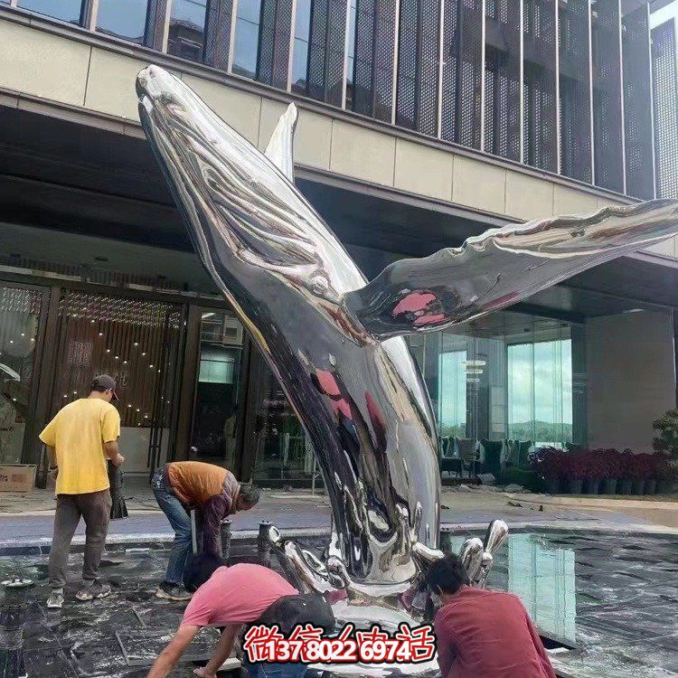 大型不锈钢镂空鱼类摆件，为户外水景商场售楼部装饰