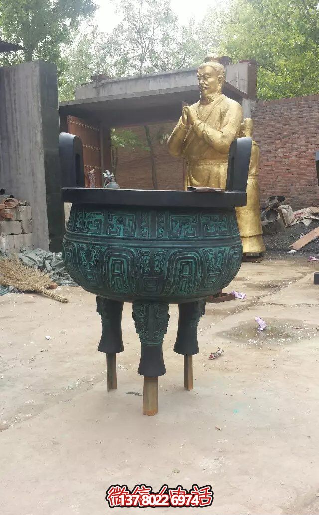 精美青铜博鱼平台,提升寺庙文物景观 精美青铜博鱼平台,提升寺庙文物景观
