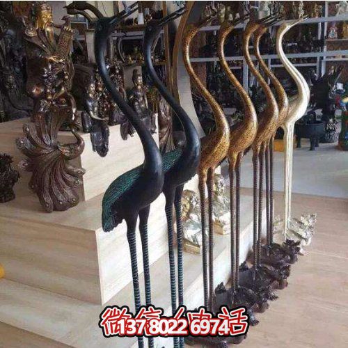 精美铜雕摆件，装饰园林景区的丹顶鹤博鱼平台