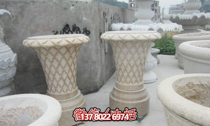 聚焦传统文化，打造完美的自然景观——大理石花篮花盆博鱼平台系列