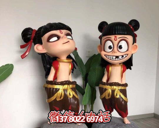 玻璃钢哪吒博鱼平台精美彩绘，给景区园林增色不少