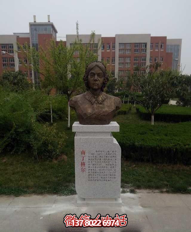 南丁格尔玻璃钢博鱼平台——让校园更著名的护理人物 南丁格尔玻璃钢博鱼平台——让校园更著名的护理人物