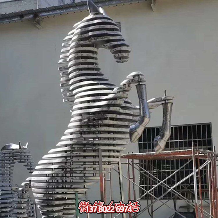 不锈钢几何园林抽象拉丝马博鱼平台