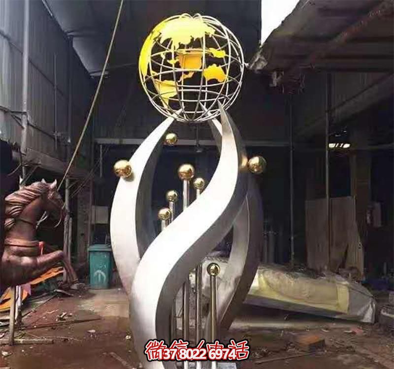不锈钢室内创意抽象向上地球仪博鱼平台