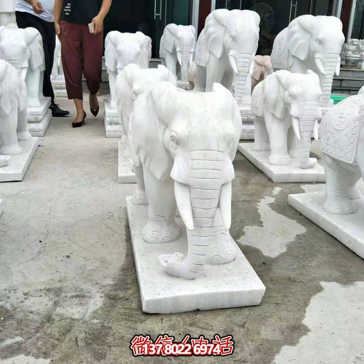 大理石制作的大型动物博鱼平台