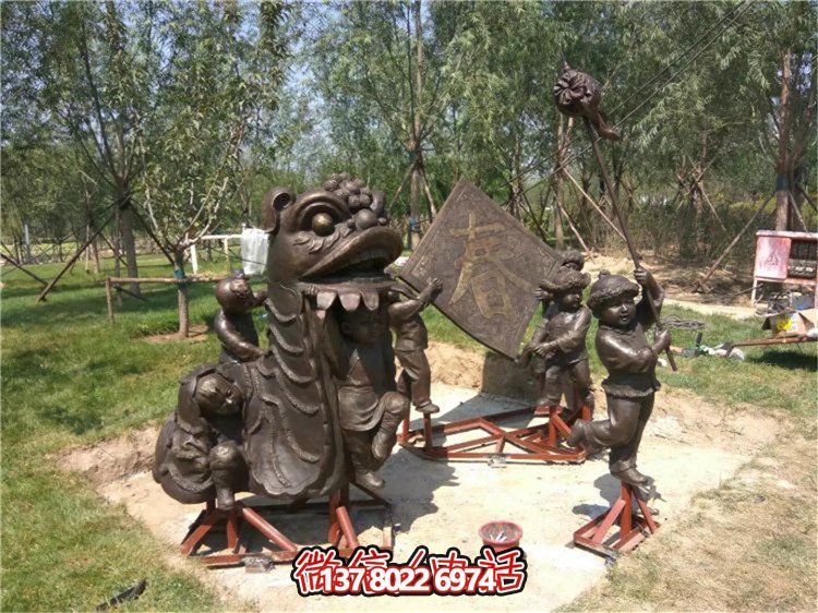 精美玻璃钢仿铜人物博鱼平台景观小品