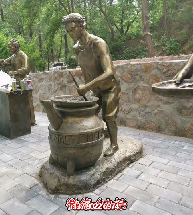 仿铜情景人物玻璃钢博鱼平台，环境美化街道户外小品