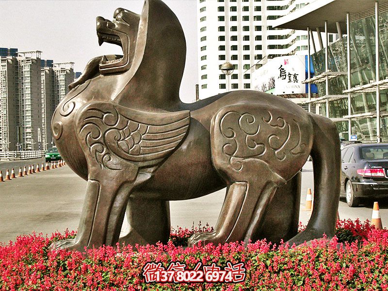 大型不锈钢抽象貔貅博鱼平台