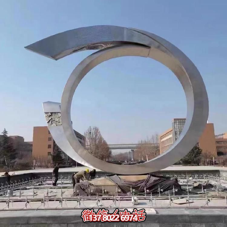 大型不锈钢喷泉水景博鱼平台-圆环美学
