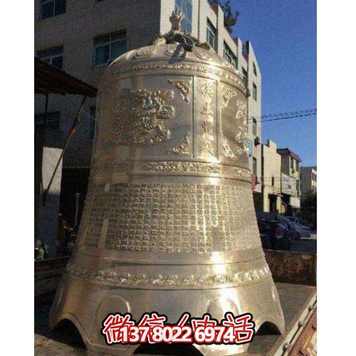 品位非凡的大型铜雕铜钟园林景观博鱼平台