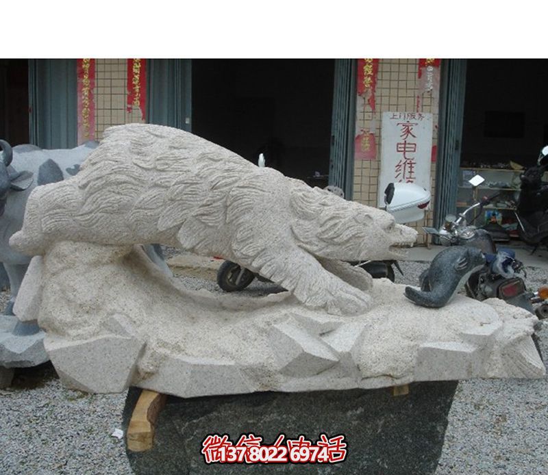 北极熊玻璃钢博鱼平台，让街道边摆放创意爬行玻璃