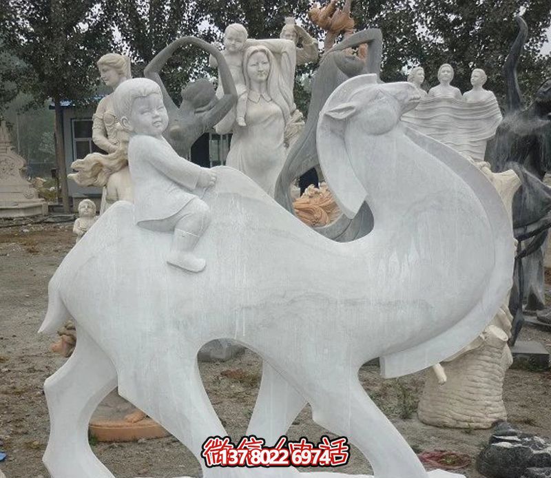 汉白玉骆驼博鱼平台，点缀公园里的抽象风情