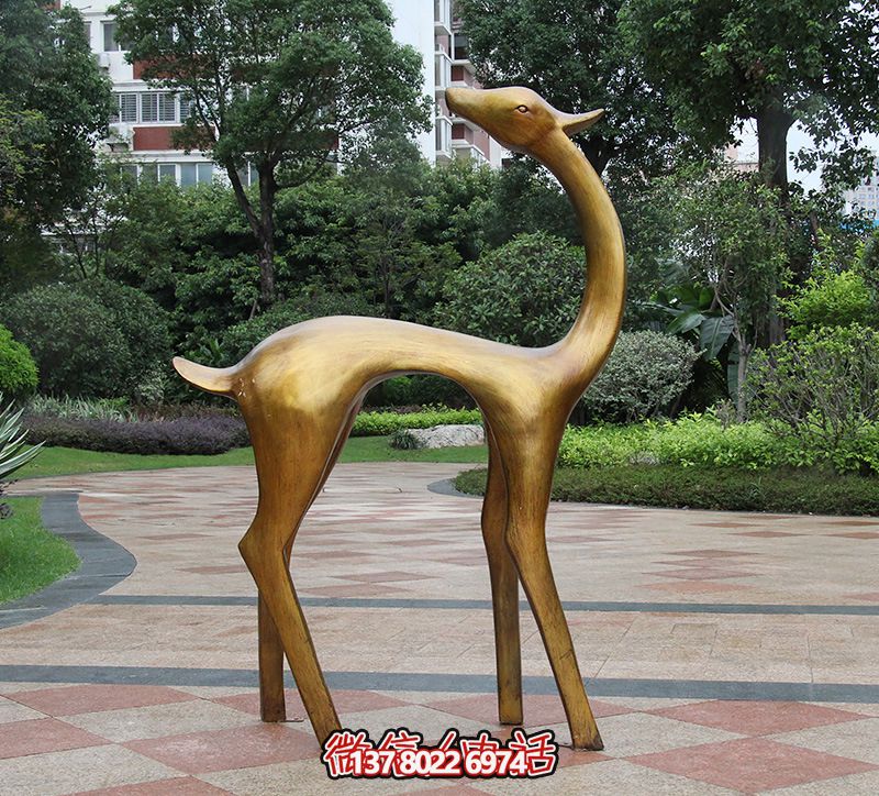 “不锈钢梅花鹿博鱼平台，为公园增添艺术气息”