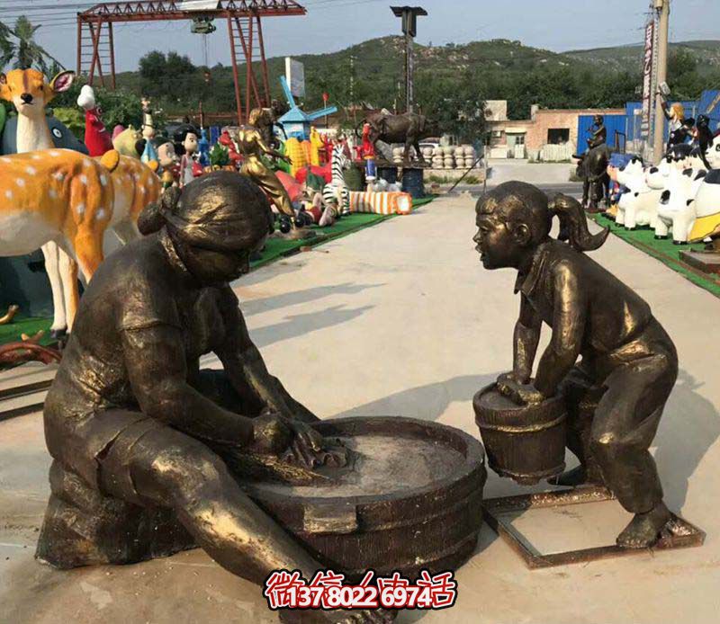 【亲情无价，母亲洗衣服记忆——母亲洗衣服铜雕博鱼平台景区】