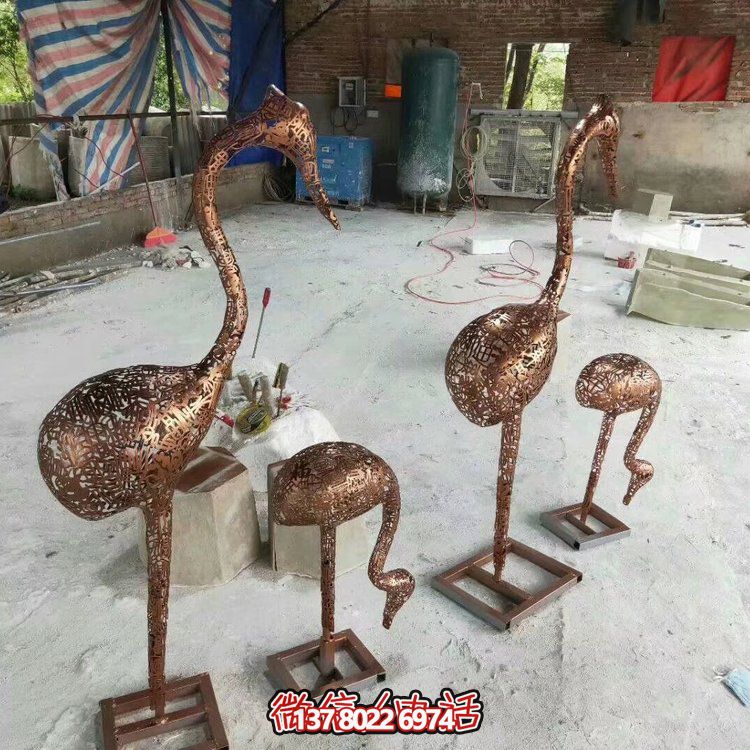 不锈钢镂空仙鹤博鱼平台