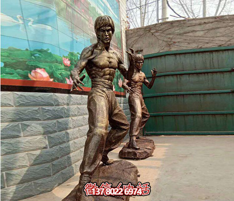 “李小龙博鱼平台从电影院到广场，功夫明星永存”
