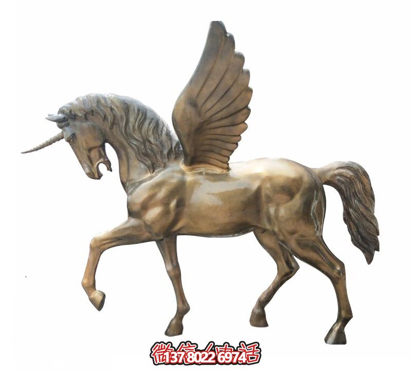 园林里摆放的行走的玻璃钢喷漆飞马博鱼平台