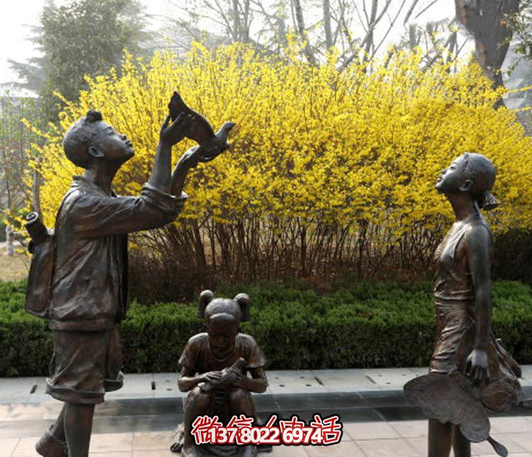 公园铜雕放风筝的儿童博鱼平台
