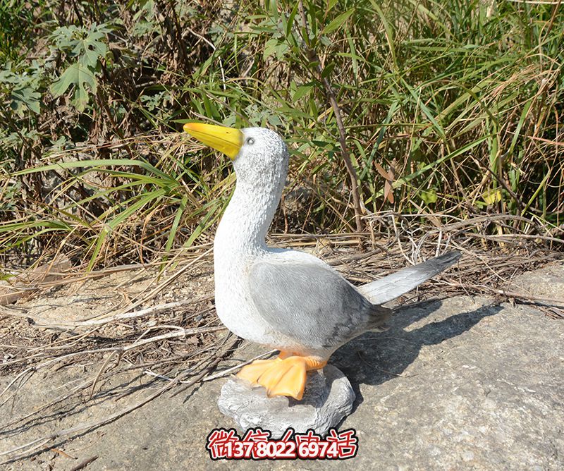 公园湖边创意个性玻璃钢仿真动物鸽子博鱼平台
