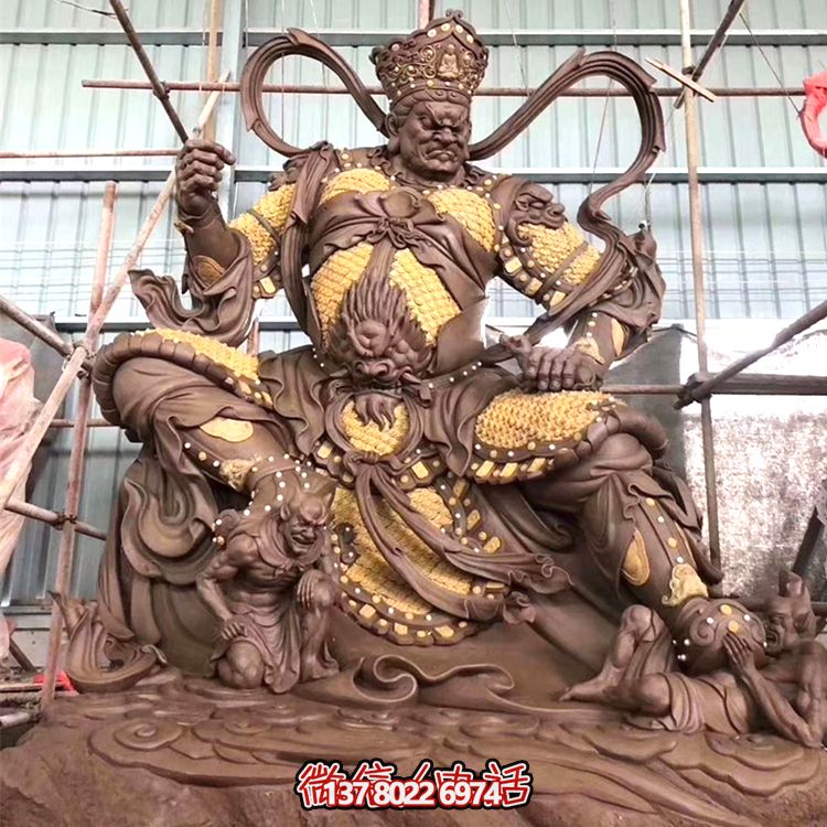 景区寺庙大型不锈钢仿铜踩小人的天王博鱼平台