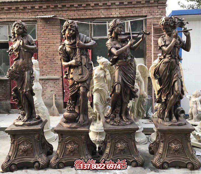 公园吹啦弹唱的西方人物吹奏博鱼平台