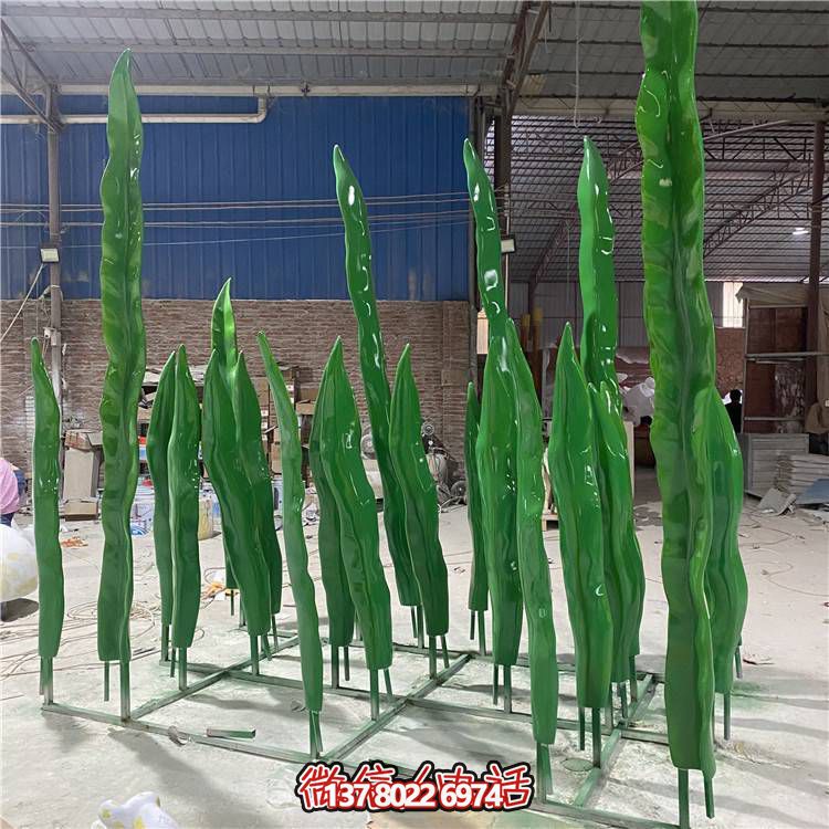 海洋馆儿童乐园装饰玻璃钢仿真海草小品景观博鱼平台