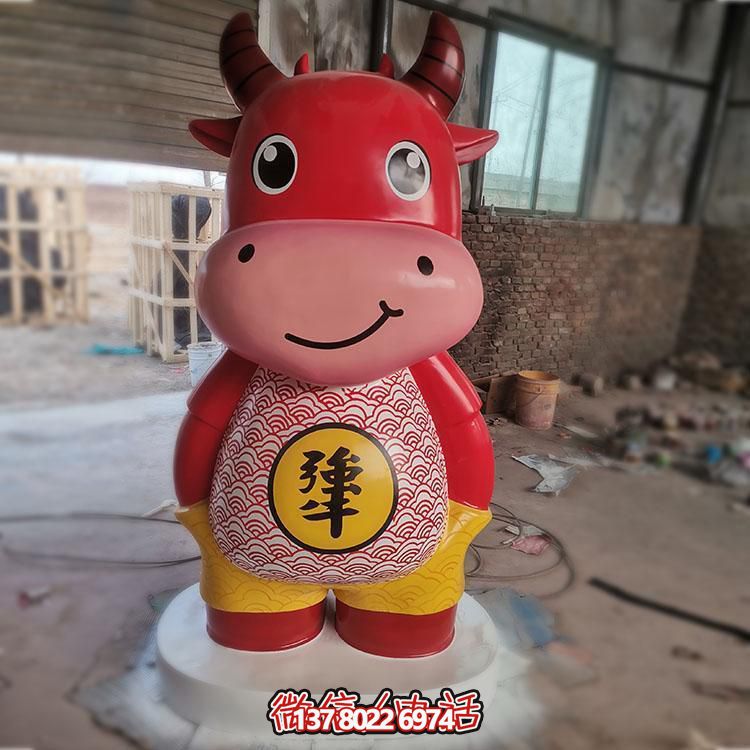 商店户外摆放玻璃钢彩绘卡通牛小品博鱼平台