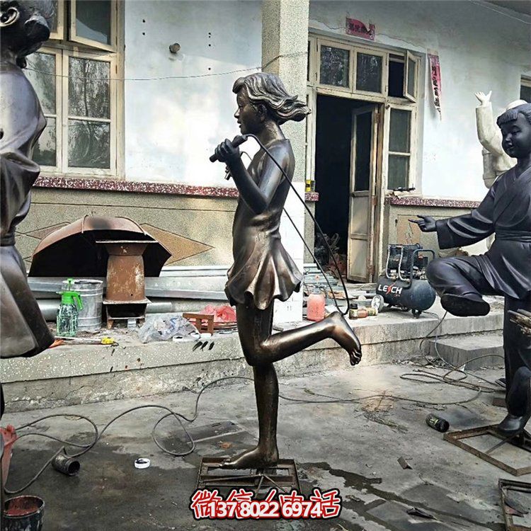 玻璃钢仿铜儿童跳绳校园人物博鱼平台