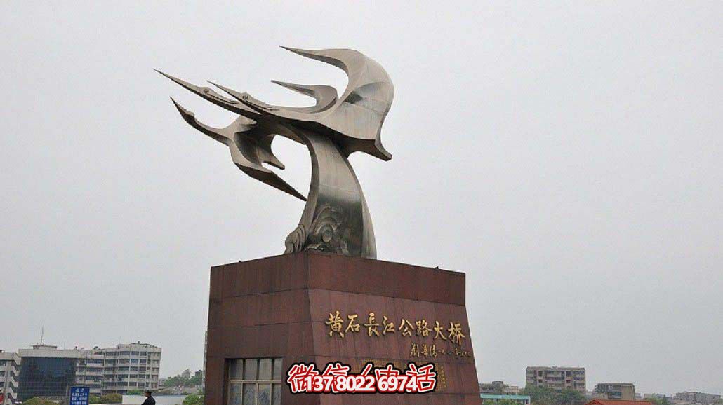海浪浪花博鱼平台-城市街道不锈钢抽象海浪浪花博鱼平台