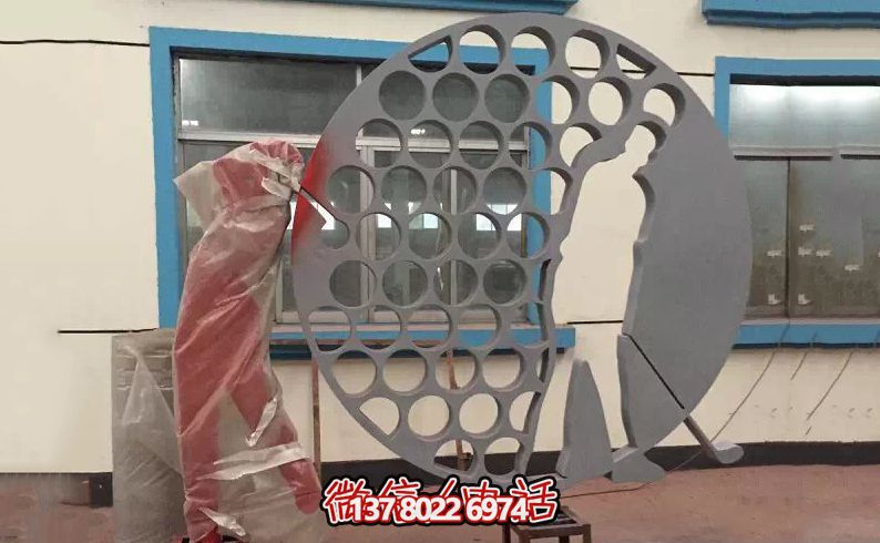 学校广场创意不锈钢打高尔夫球博鱼平台