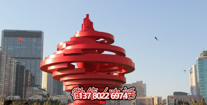 公园商厦创意玻璃钢竞技运动火炬博鱼平台