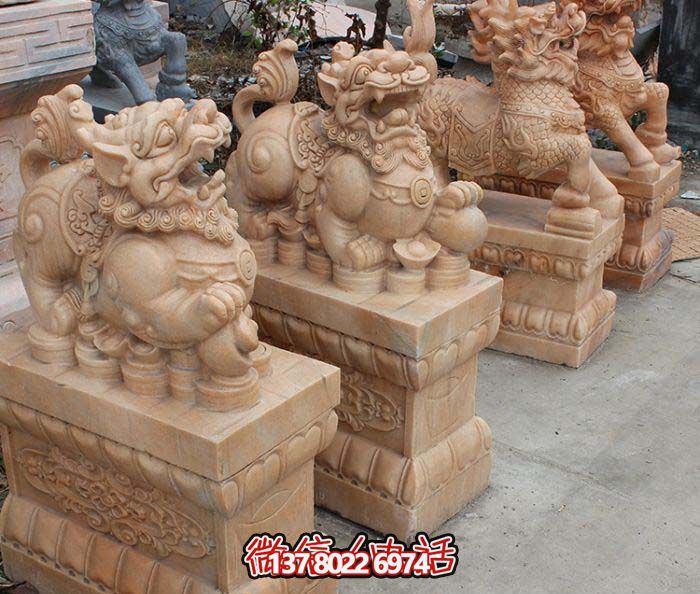 庭院博鱼(中国)晚霞红石雕貔貅博鱼平台