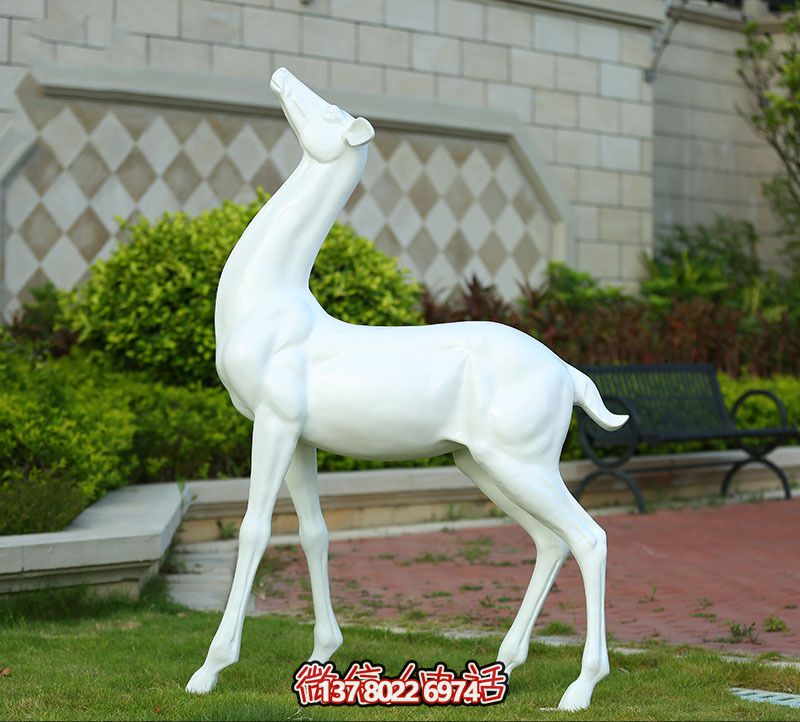 广场玻璃钢户外景观白色鹿博鱼平台