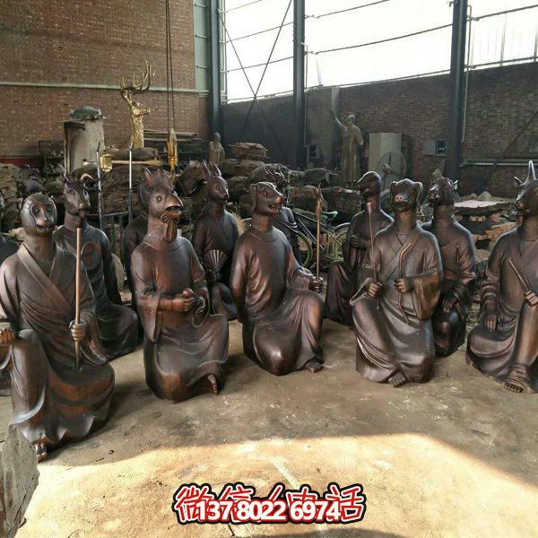 园林广场摆放锻铜人物景观博鱼平台