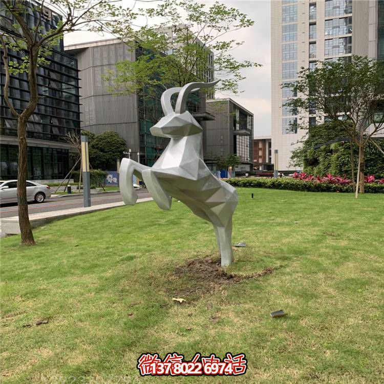 户外花园不锈钢几何花园景观鹿博鱼平台