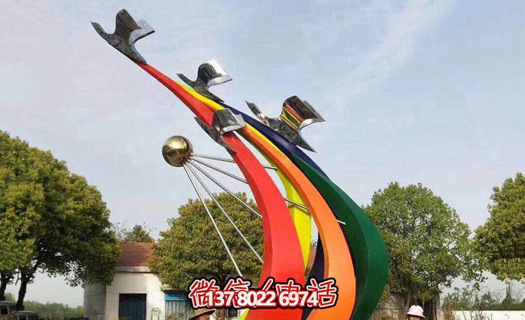 城市街道玻璃钢彩绘抽象工艺鸽子博鱼平台