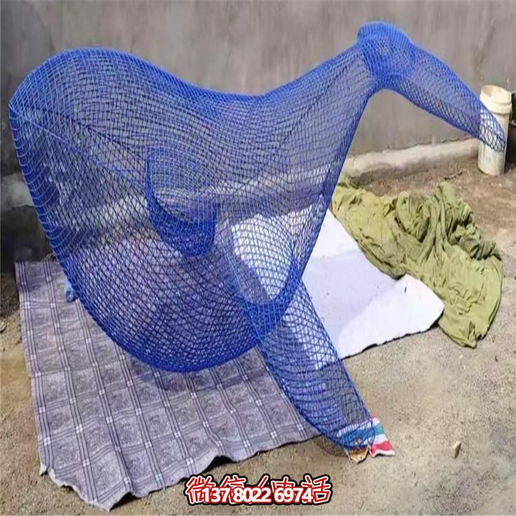 不锈钢镂空户外抽象鲸鱼博鱼平台