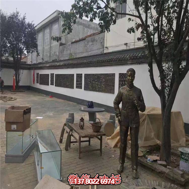 玻璃钢仿铜人物博鱼平台