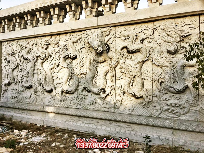 寺院青石九龙壁浮博鱼平台