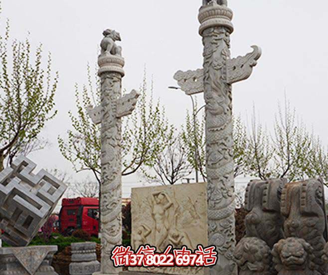 广场景观盘龙柱石雕